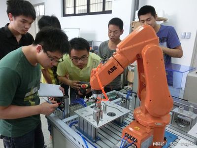 工业机器人技术 驱动未来制造业的革命性引擎